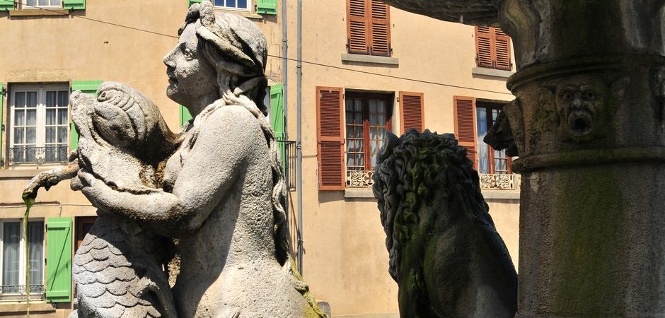 Lion fountain, Plauzat © N. Dutranoy, Pays d'Issoire