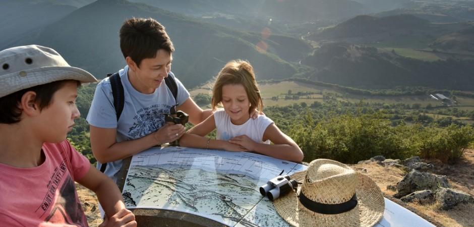 Orientation table - Brionnet peak©J. Damase, OT Pays d'Issoire