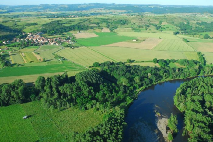 La rivière Allier vue d'en haut