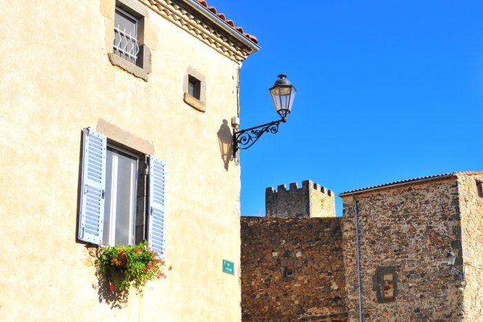 Montaigut-le-blanc , Puy-de-Dôme, Auvergne