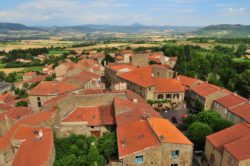 Panorama depuis le donjon de Montpeyroux , Puy-de-dôme, Auvergne