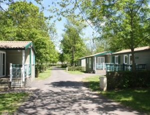 camping le pré, montaigut-le-blanc