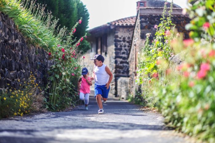 découverte d'Usson en famille