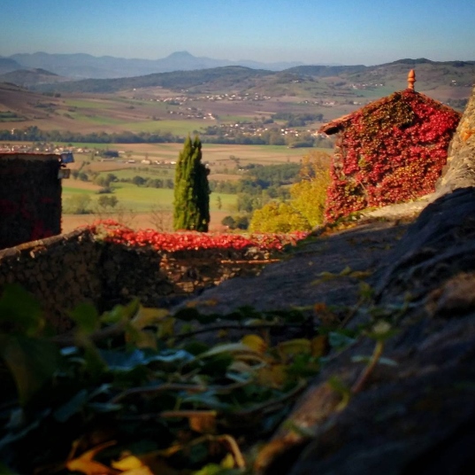 vue depuis Usson, Plus Beaux Village de France