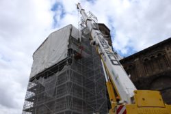 Travaux à l'abbatiale Saint-Austremoine : Échafaudage sur la façade Nord- 2017