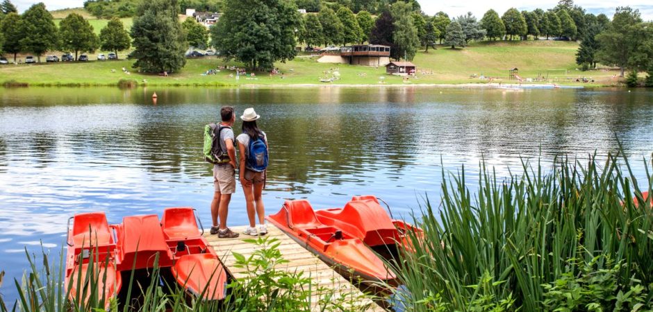 Au plan d'eau du Vernet-la-Varenne @OTPI-David-Frobert