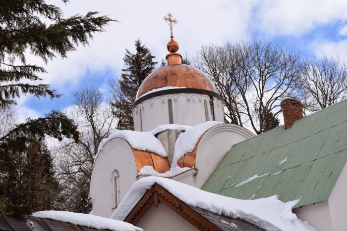 Monastére orthodoxe marcenat cantal