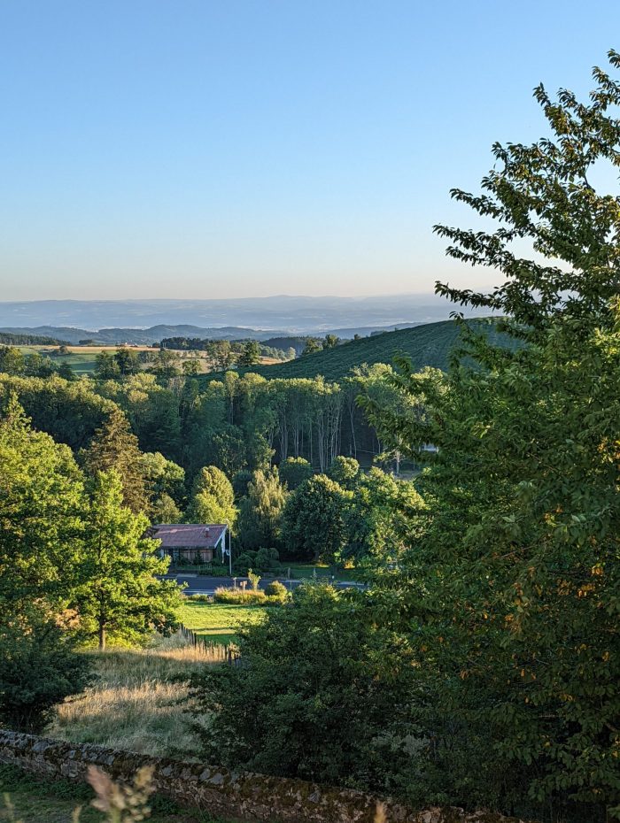 Livradois depuis le Château de Monfort @Julie Lobstein