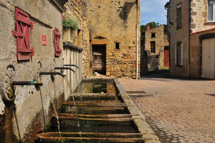 visite du village de chadeleuf